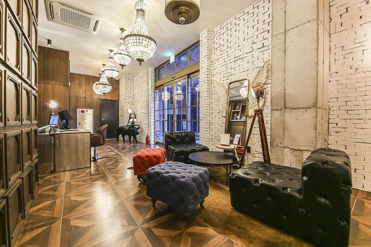 צ'ונצ'און Lerocherrouge Hotel מראה חיצוני תמונה